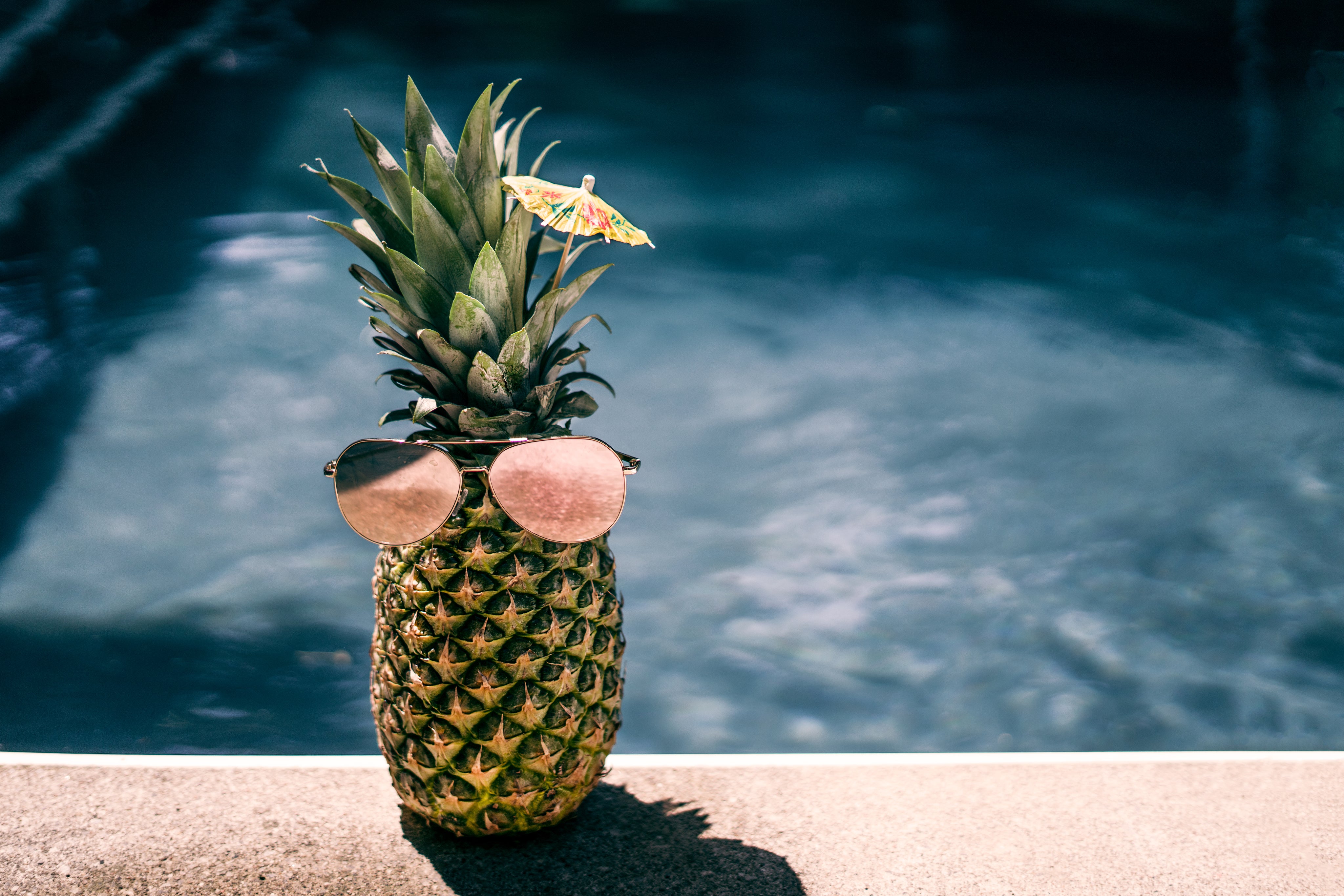 files/cool-pool-pineapple.jpg